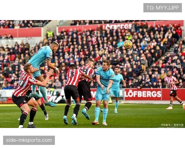 德布劳内 vs 穆勒:进攻组织与无球跑动的战术差异